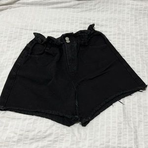 Princess Polly Black Denim Shorts (size 4)